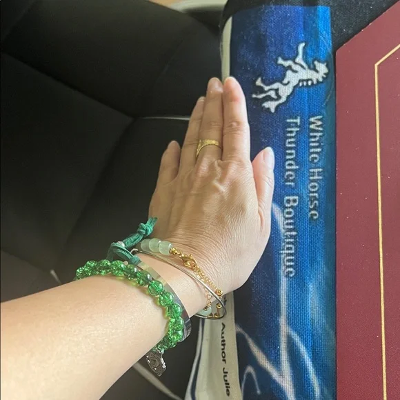 #0671** Harry Potter+ tm Slytherin House Charm &  Green/Gold Plated Bracelet Set - Picture 3 of 4